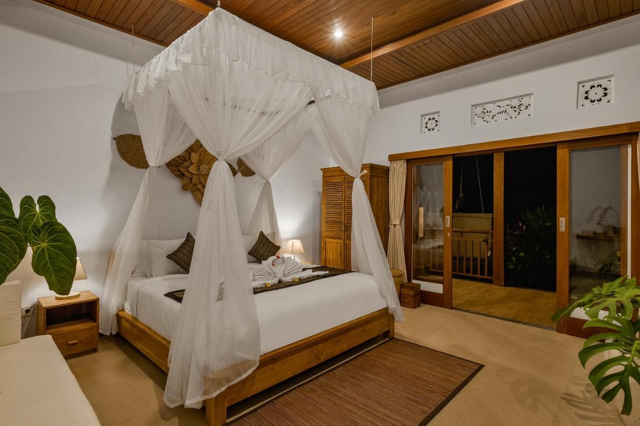 Ratni Ubud Villa Exterior photo