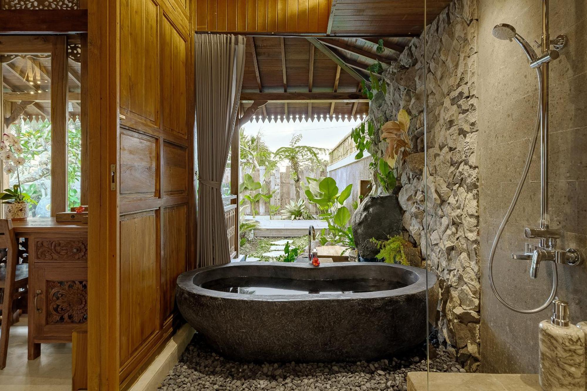 Ratni Ubud Villa Exterior photo